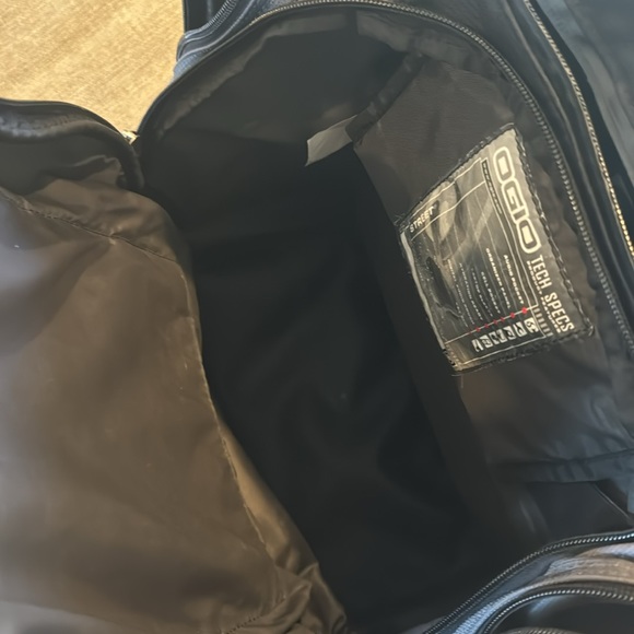 Used OGIO Laptop Backpack - Picture 2 of 5